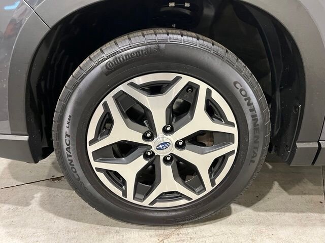 
 2021 Subaru Forester Premium full									
