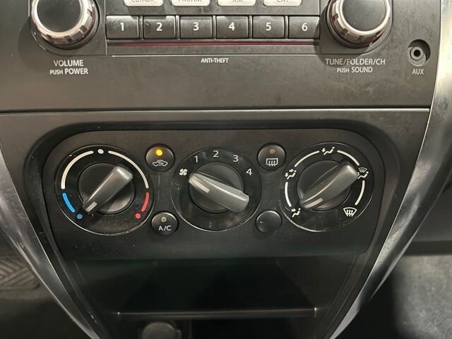 
 2012 Suzuki SX4 Crossover Premium full									