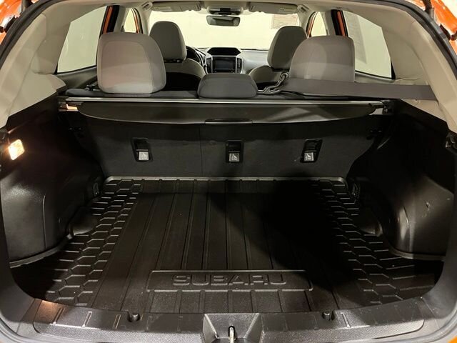 
 2019 Subaru Crosstrek 2.0i Premium full									