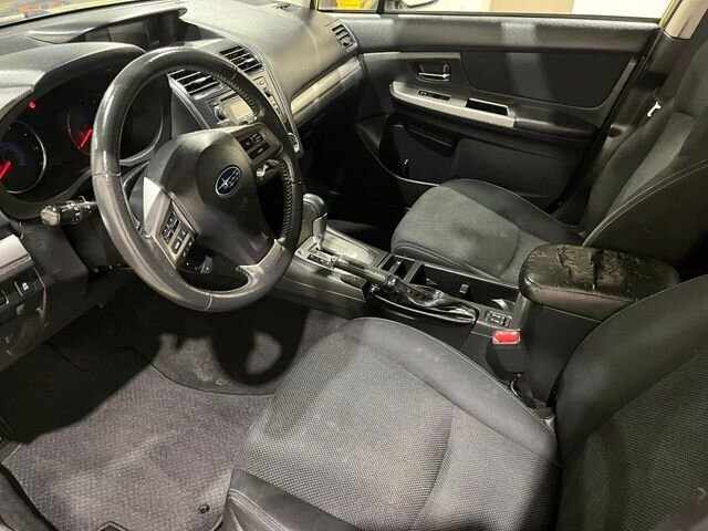 
 2014 Subaru XV Crosstrek 2.0i Hybrid full									