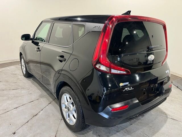 
 2021 Kia Soul S full									