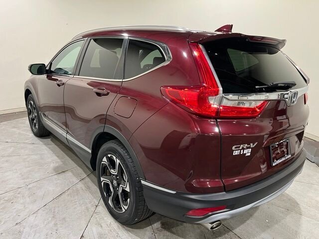 
 2018 Honda CR-V Touring full									
