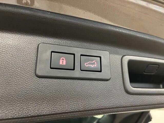 
 2020 Subaru Forester Limited full									