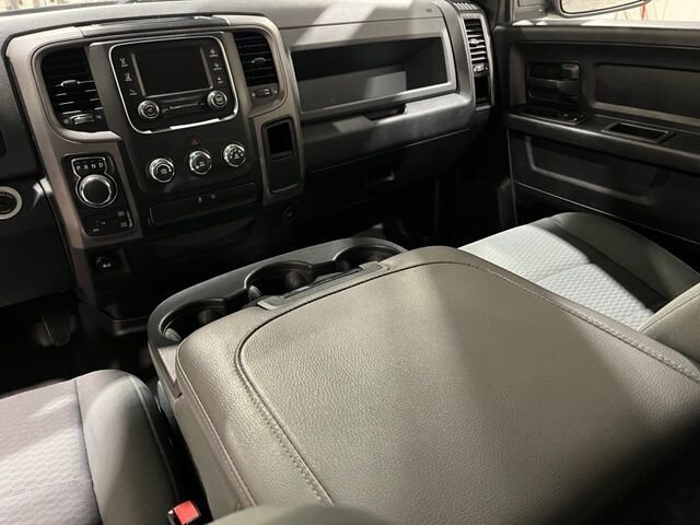 
 2018 RAM 1500 Express full									