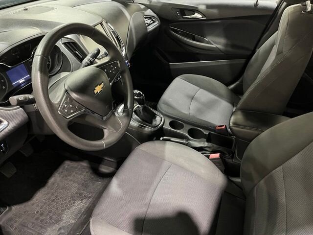 
 2017 Chevrolet Cruze LT full									