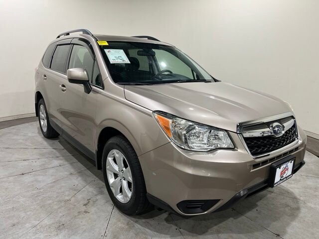 
 2015 Subaru Forester 2.5i Premium full									