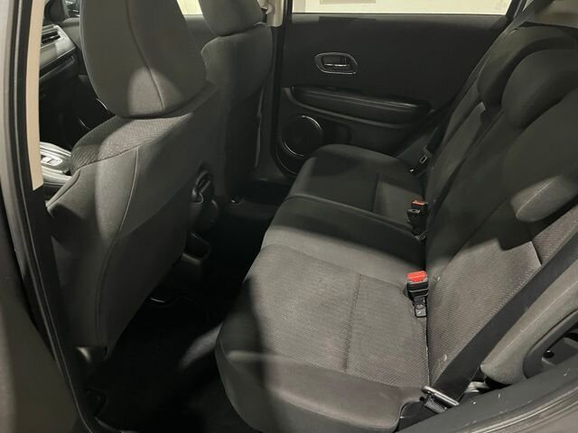 
 2017 Honda HR-V EX full									