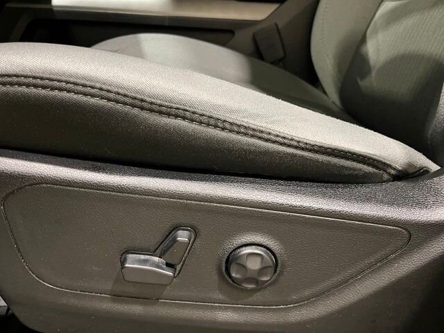 
 2020 RAM 1500 Big Horn/Lone Star full									