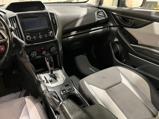 
 2019 Subaru Crosstrek 2.0i Premium full									