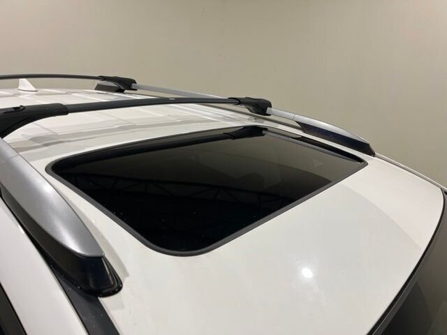 
 2017 Toyota RAV4 XLE full									