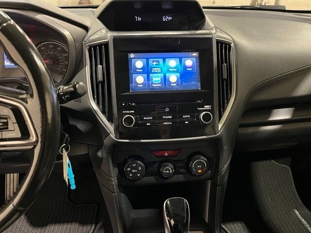 
 2019 Subaru Crosstrek 2.0i Premium full									