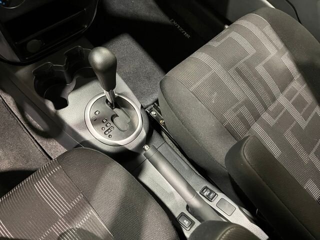 
 2012 Suzuki SX4 Crossover Premium full									