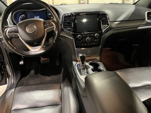
 2021 Jeep Grand Cherokee Limited full									