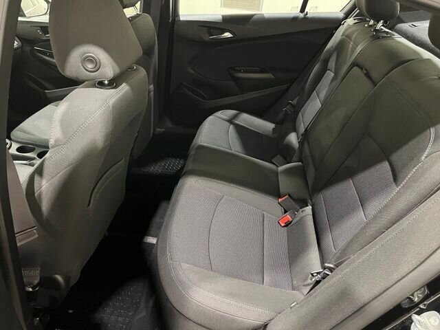 
 2017 Chevrolet Cruze LT full									