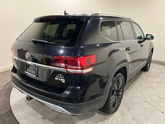 
 2019 Volkswagen Atlas 3.6L V6 SE w/Technology full									