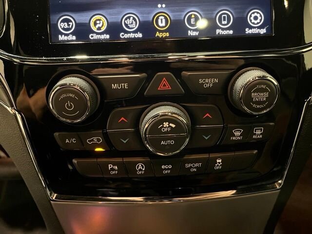
 2021 Jeep Grand Cherokee Limited full									