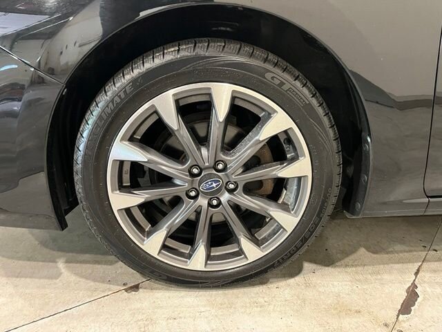 
 2020 Subaru Impreza Limited full									