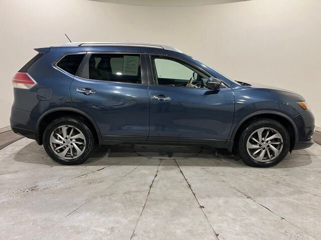 
 2015 Nissan Rogue SL full									