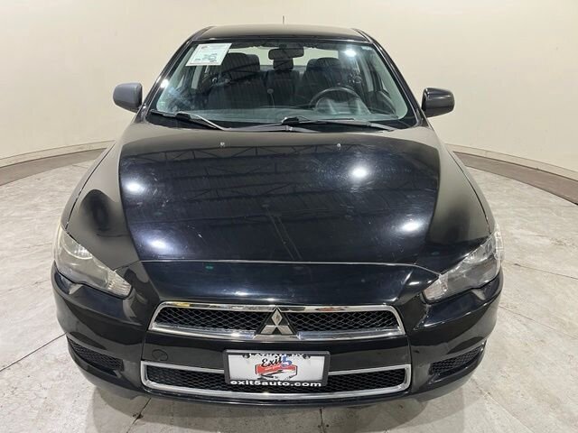 
 2014 Mitsubishi Lancer SE full									