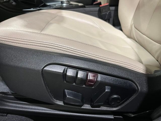 
 2018 BMW X1 xDrive28i full									