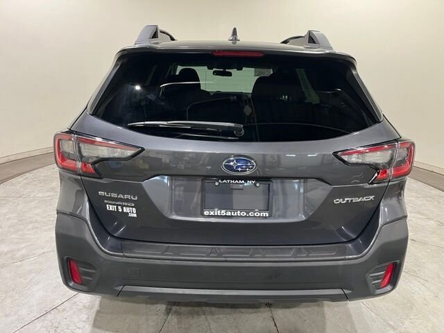 
 2020 Subaru Outback Premium full									