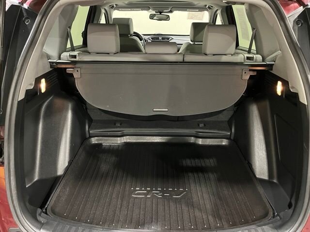 
 2018 Honda CR-V Touring full									