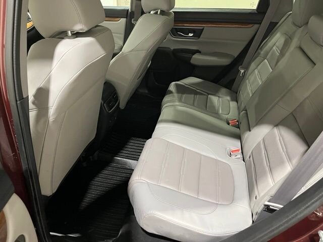 
 2018 Honda CR-V Touring full									