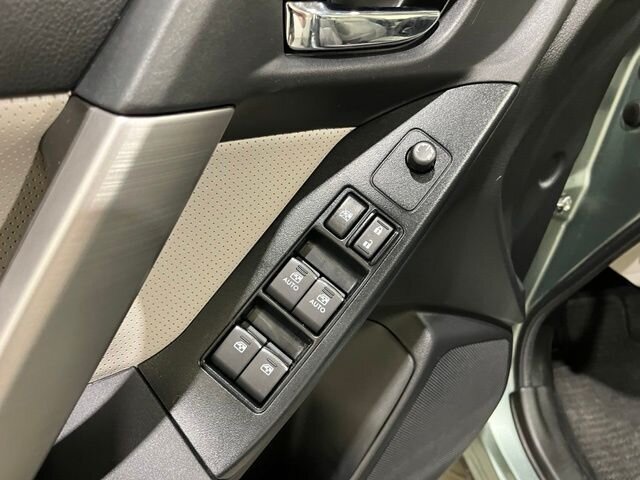 
 2017 Subaru Forester 2.5i Limited full									