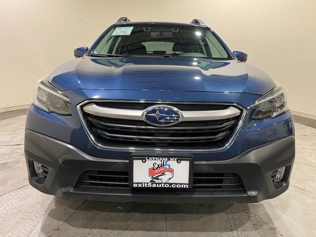 
 2020 Subaru Outback Premium full									