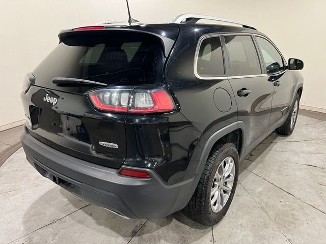 
 2019 Jeep Cherokee Latitude Plus full									