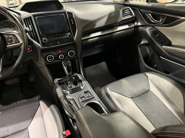 
 2018 Subaru Crosstrek 2.0i Limited full									