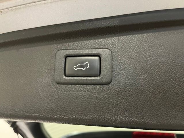 
 2016 Subaru Outback 2.5i Limited full									