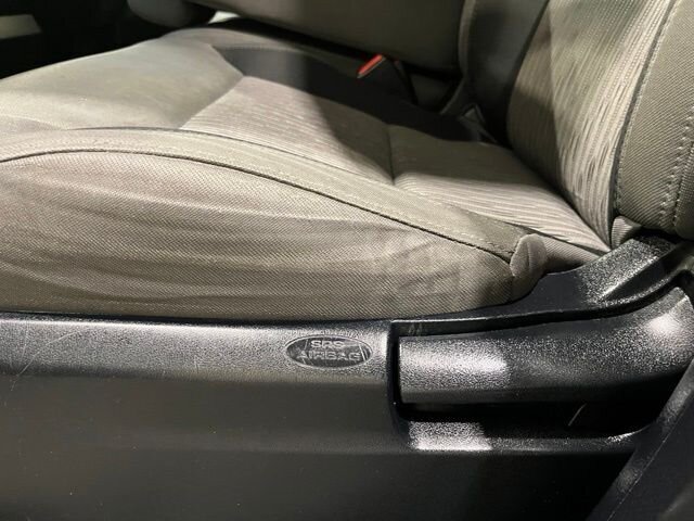 
 2015 Toyota Tundra SR full									