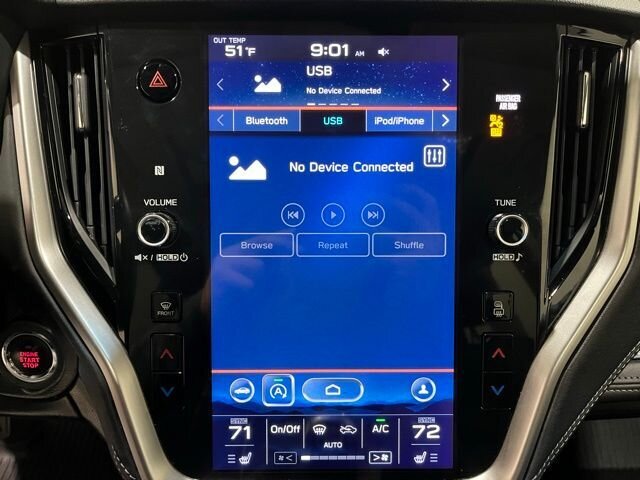 
 2020 Subaru Outback Limited full									