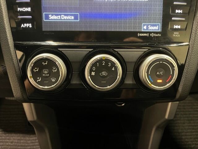 
 2016 Subaru Forester 2.5i Premium full									