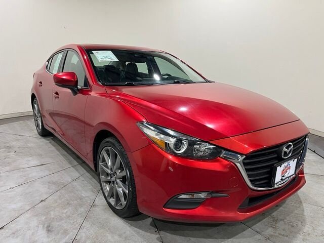 
 2018 Mazda Mazda3 Touring full									
