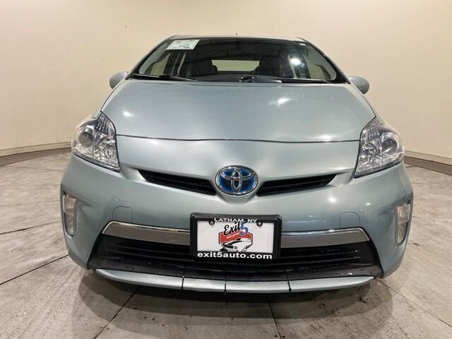 
 2015 Toyota Prius Plug-in Hybrid Advanced full									