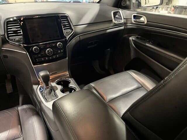 
 2019 Jeep Grand Cherokee Limited full									