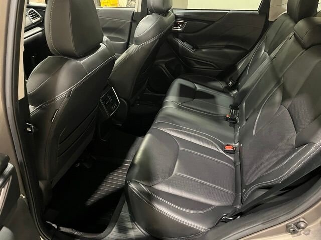 
 2020 Subaru Forester Limited full									