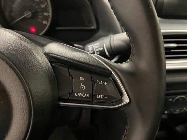 
 2018 Mazda Mazda3 Touring full									