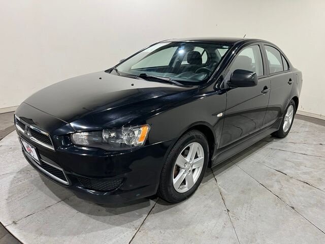 
 2014 Mitsubishi Lancer SE full									