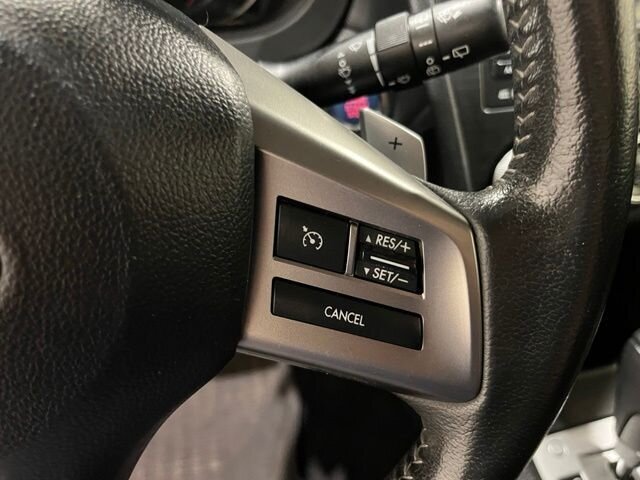 
 2014 Subaru XV Crosstrek 2.0i Hybrid full									