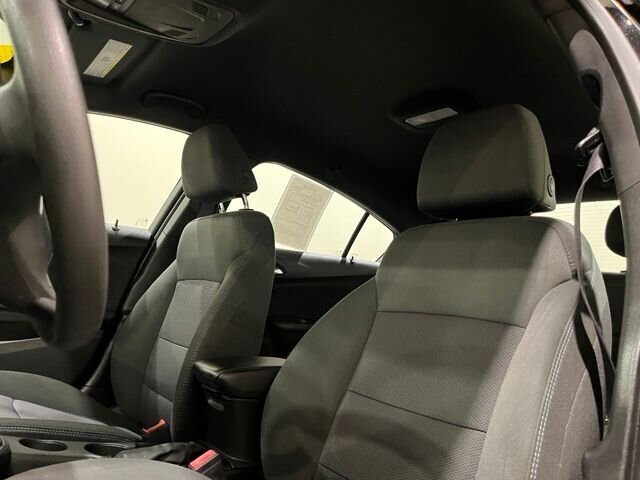 
 2017 Chevrolet Cruze LT full									