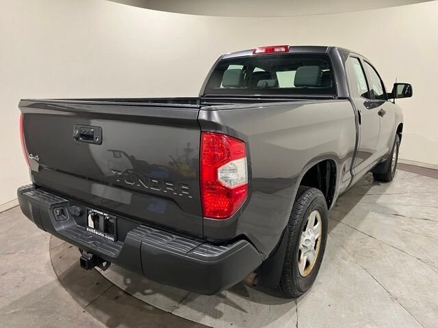 
 2015 Toyota Tundra SR full									