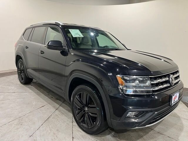 
 2019 Volkswagen Atlas 3.6L V6 SE w/Technology full									