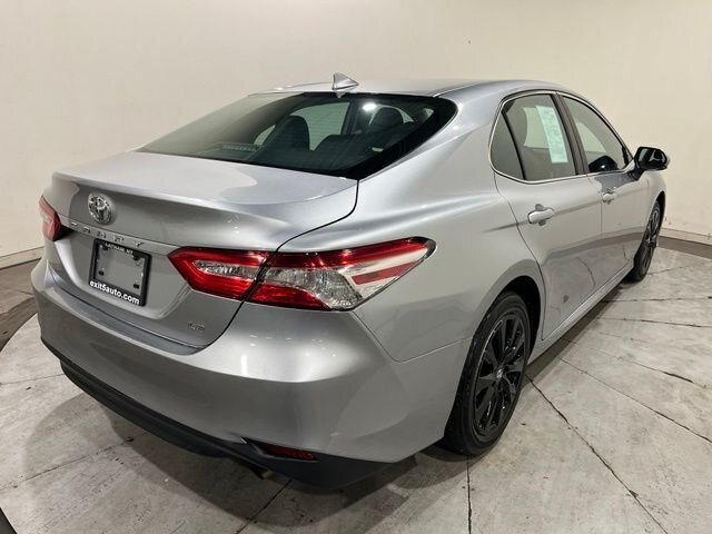 
 2019 Toyota Camry LE full									