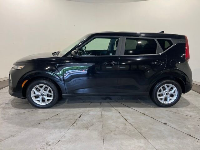 
 2021 Kia Soul S full									