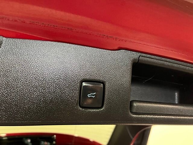 
 2020 Ford Escape SEL full									