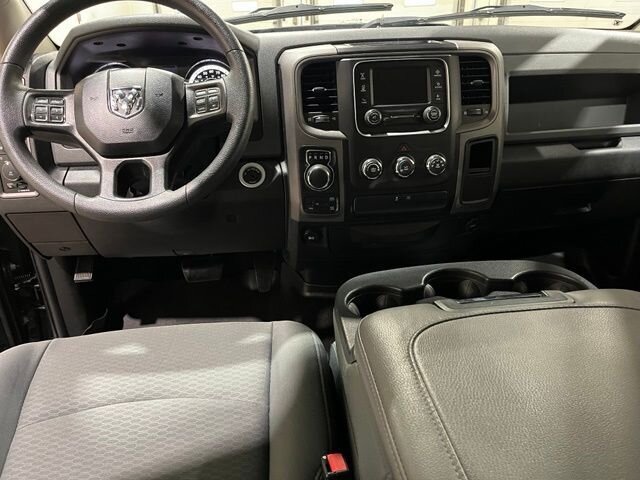 
 2018 RAM 1500 Express full									