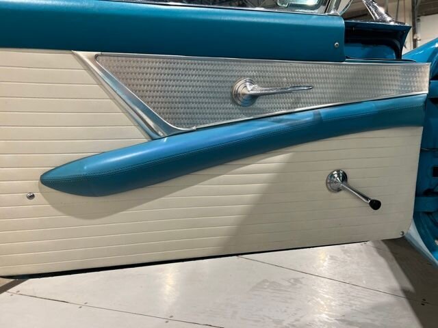 
 1956 Ford Thunderbird full									